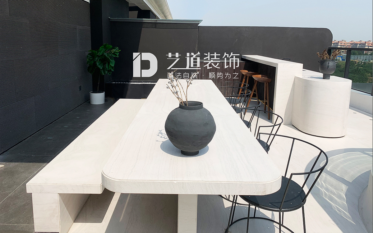 鴻寶營銷中心
